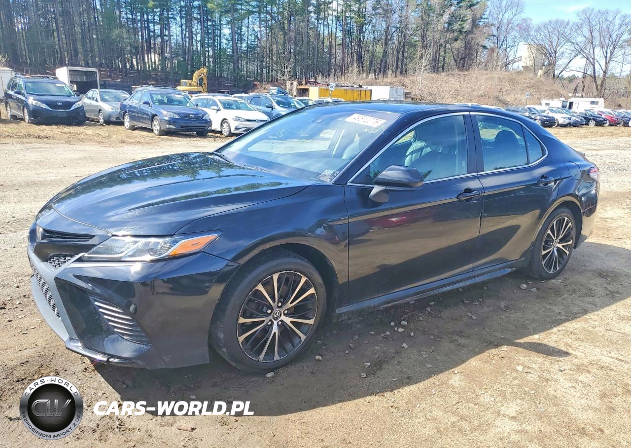 2020 Toyota Camry Se