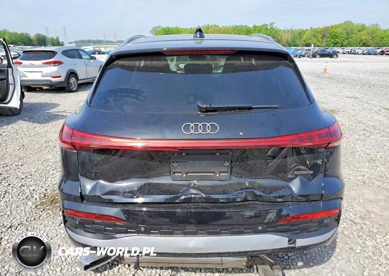 2025 Audi Q5 VIN:WA12AAGUXS2057683 - 6