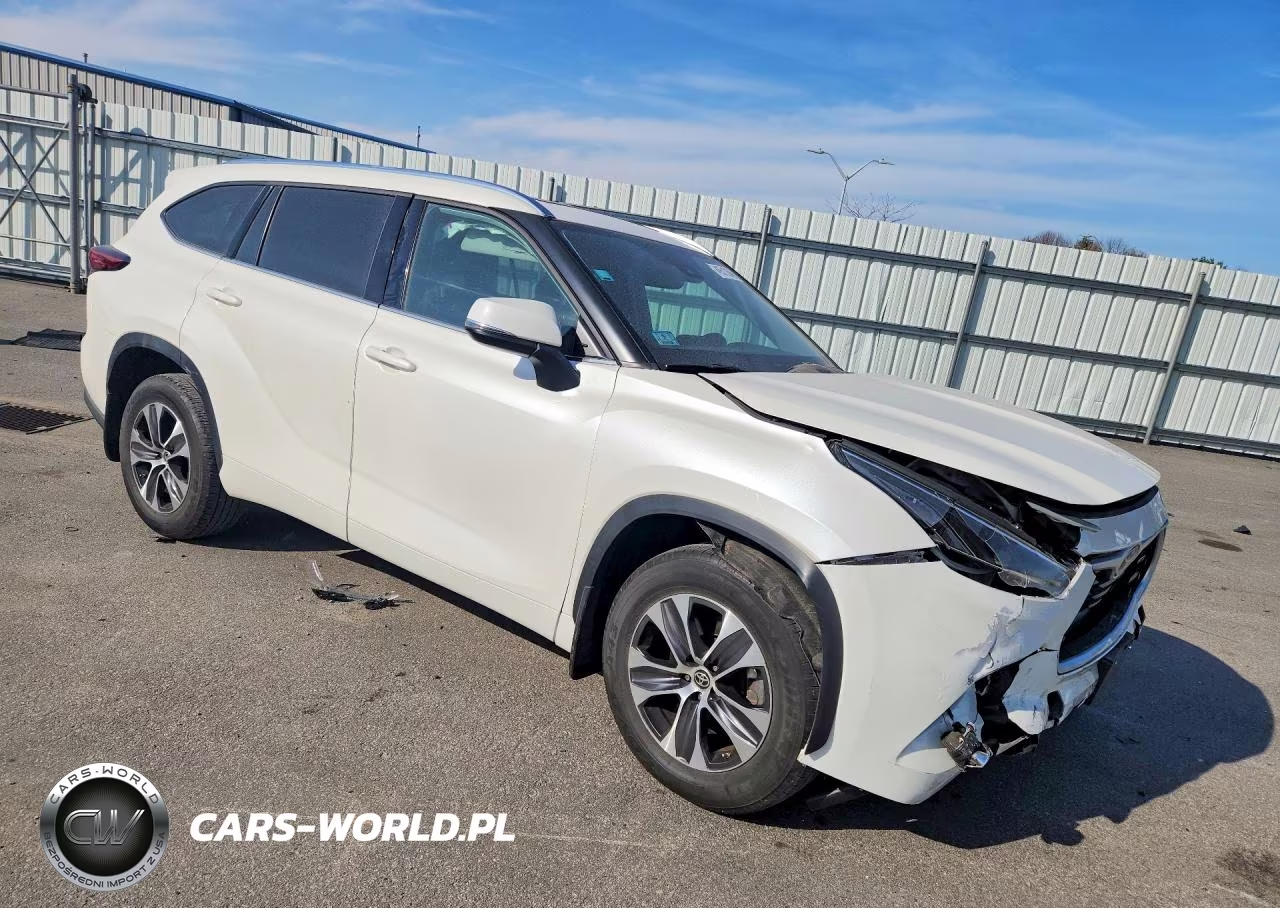 2021 Toyota Highlander Xle VIN:5TDGZRBH6MS130251 - 4