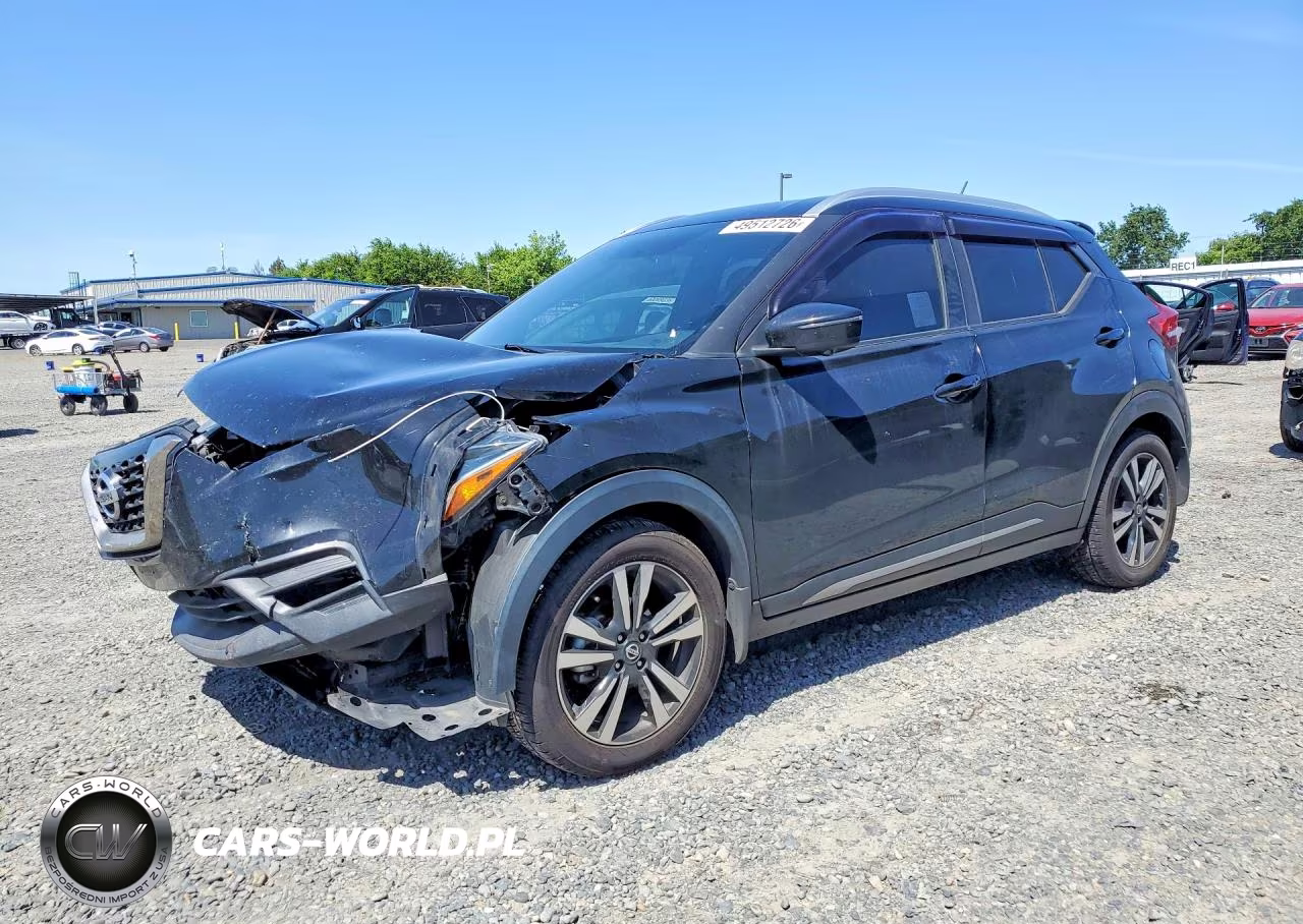 2019 Nissan Kicks Sr