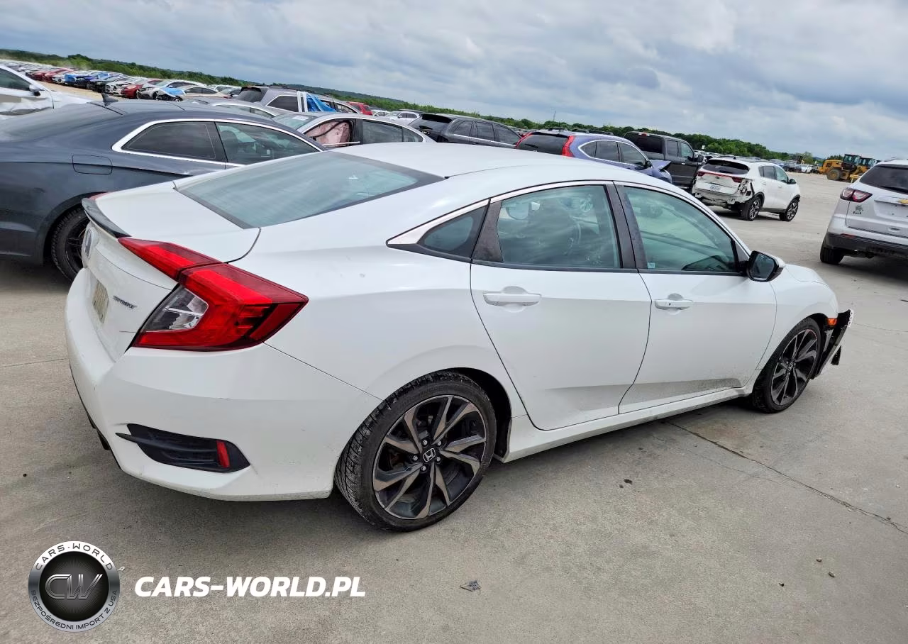 2020 Honda Civic Sport VIN:2HGFC2F88LH536013 - 3