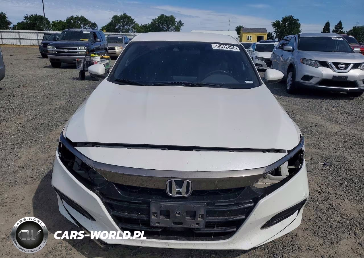 2018 Honda Accord Sport VIN:1HGCV1F37JA157110 - 5