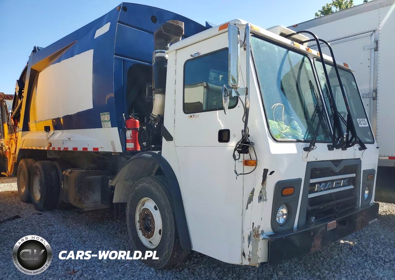 2013 Mack Leu613 Refuse Truck