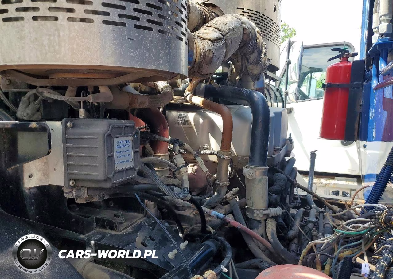 2013 Mack Leu613 Refuse Truck VIN:1M2AU02C9DM007605 - 7