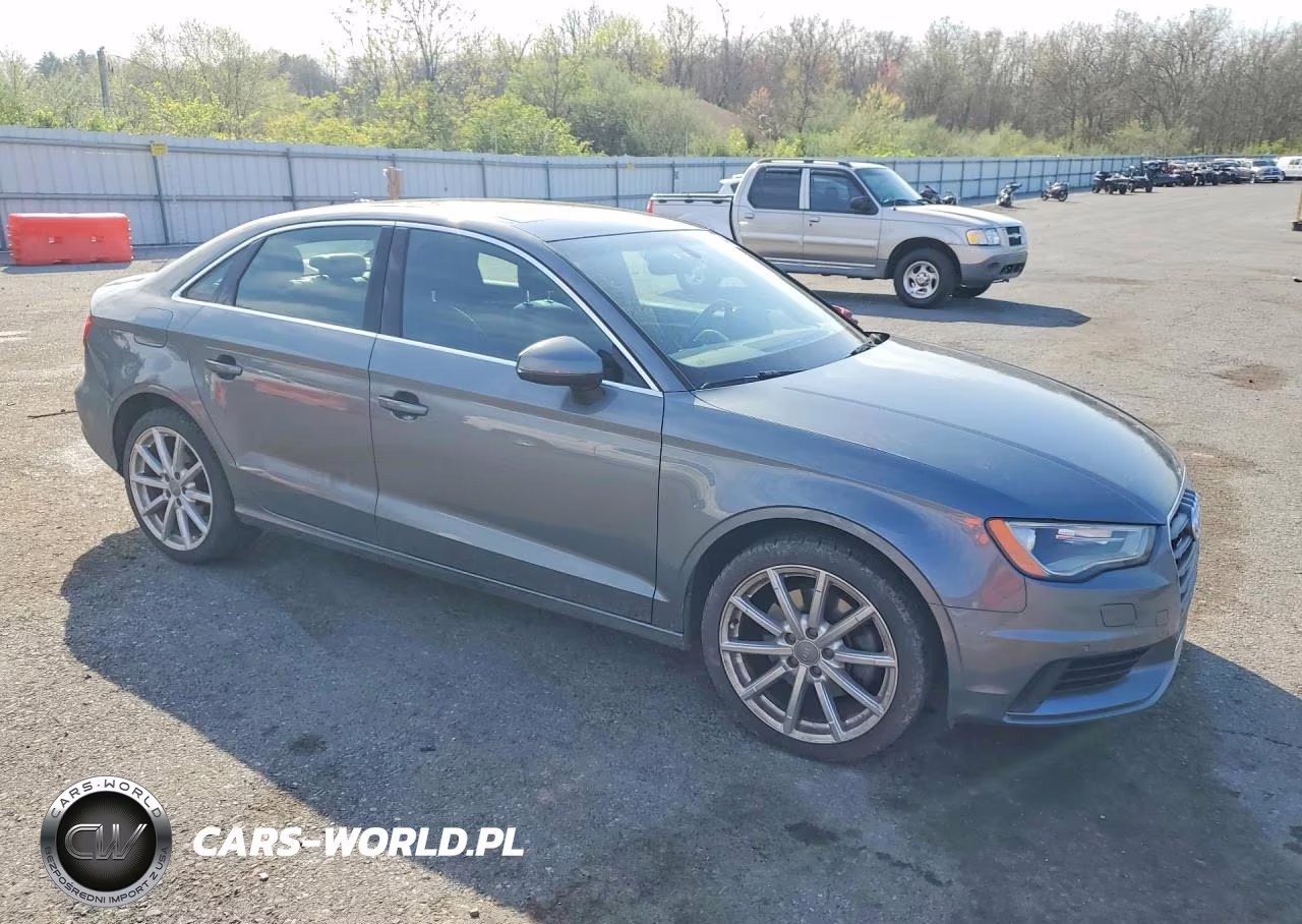 2015 Audi A3 Premium Plus VIN:WAUEFGFF5F1079092 - 4