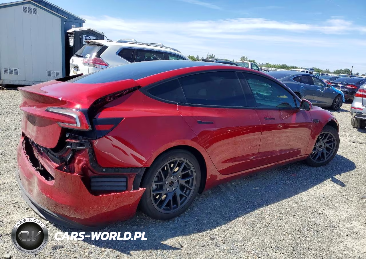2024 Tesla Model 3 VIN:5YJ3E1EA0RF730060 - 3