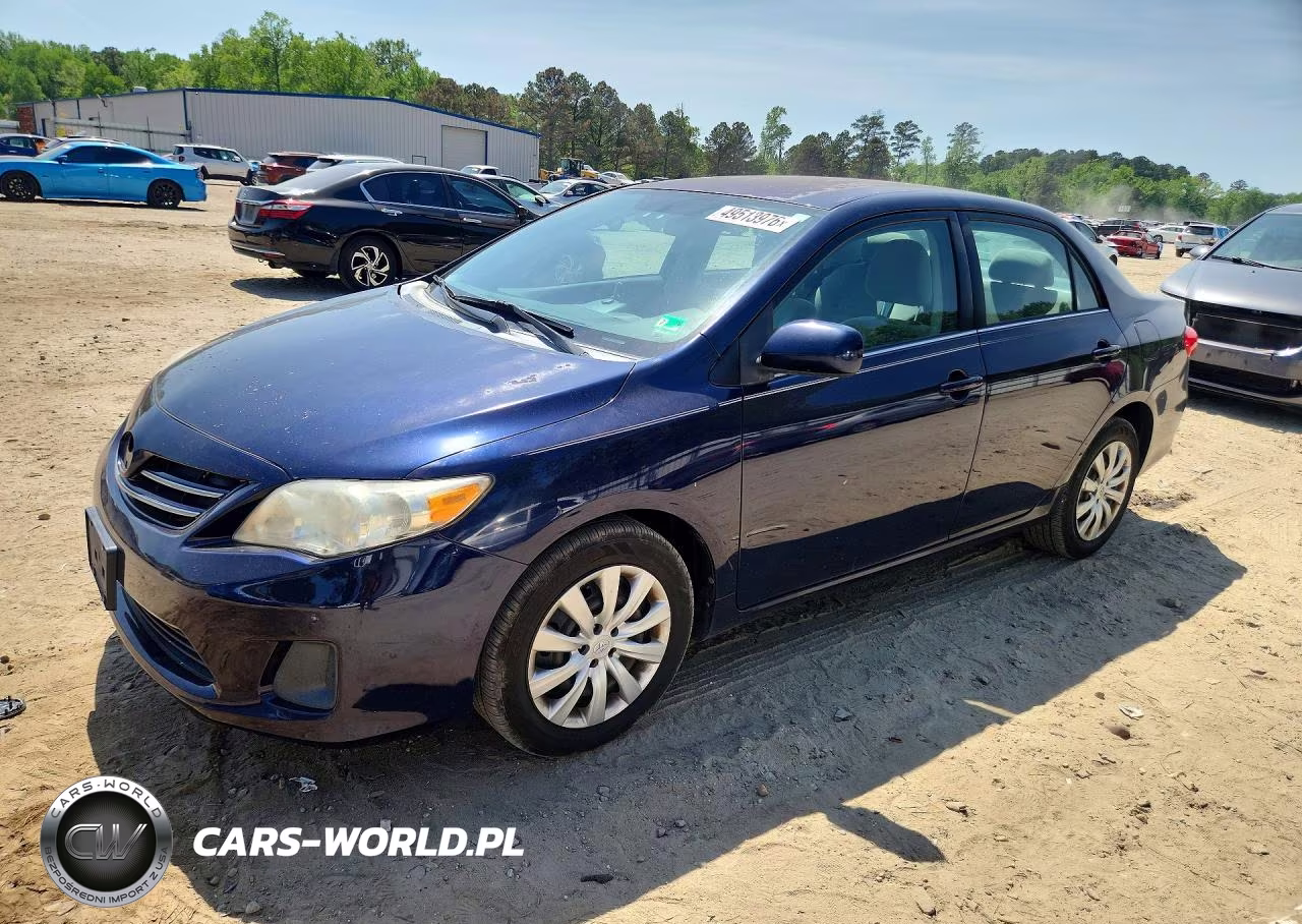 2013 Toyota Corolla Le – zdjęcie 1 z 12