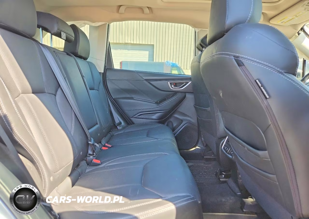 2020 Subaru Forester Touring VIN:JF2SKAXC9LH610561 - 10