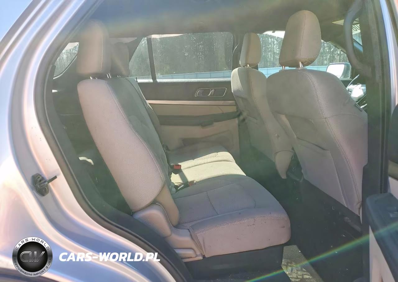 2019 Ford Explorer Xlt VIN:1FM5K8D81KGA77769 - 11