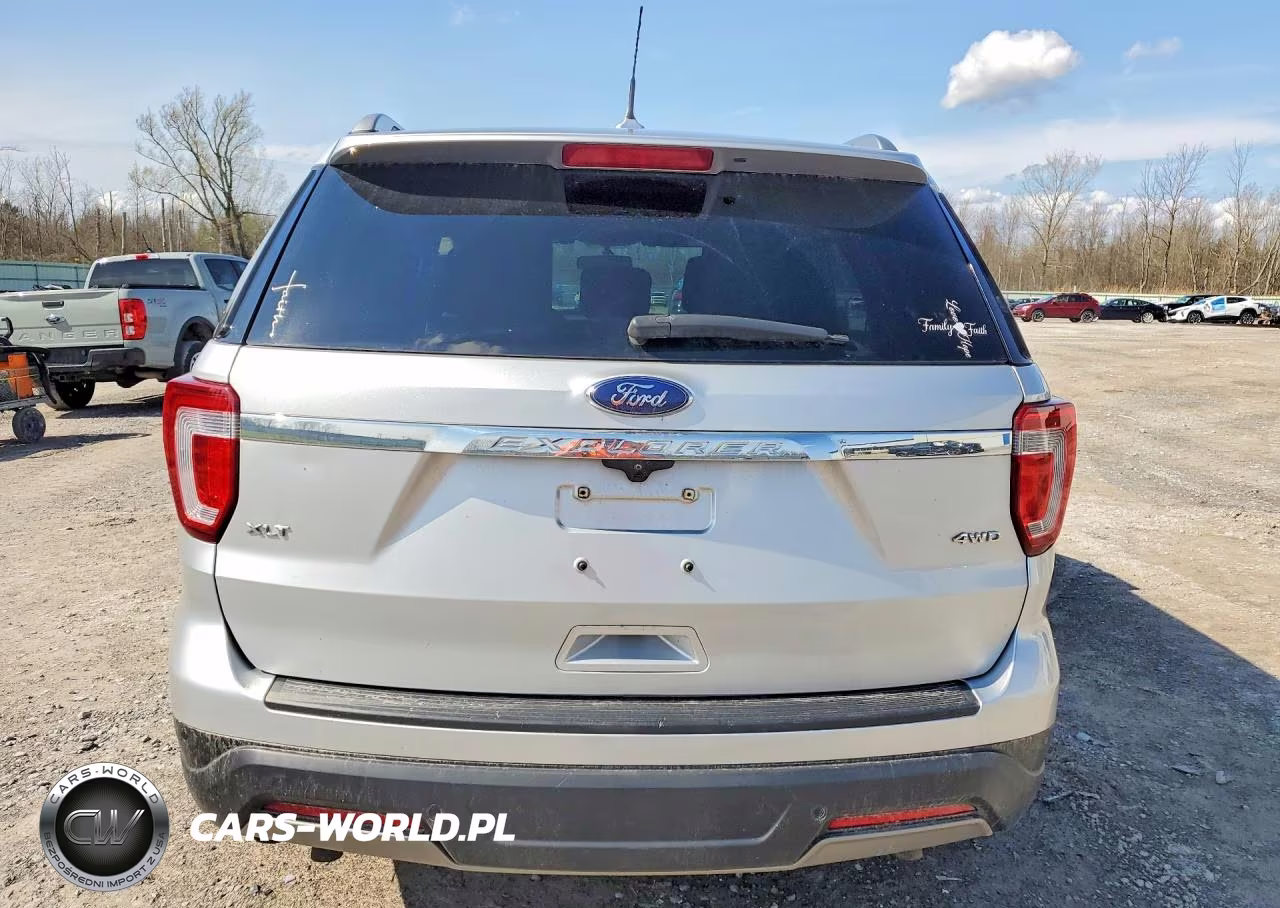 2019 Ford Explorer Xlt VIN:1FM5K8D81KGA77769 - 6