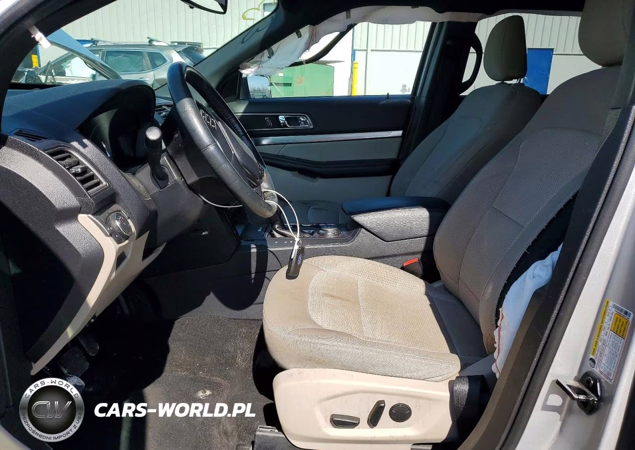 2019 Ford Explorer Xlt VIN:1FM5K8D81KGA77769 - 7