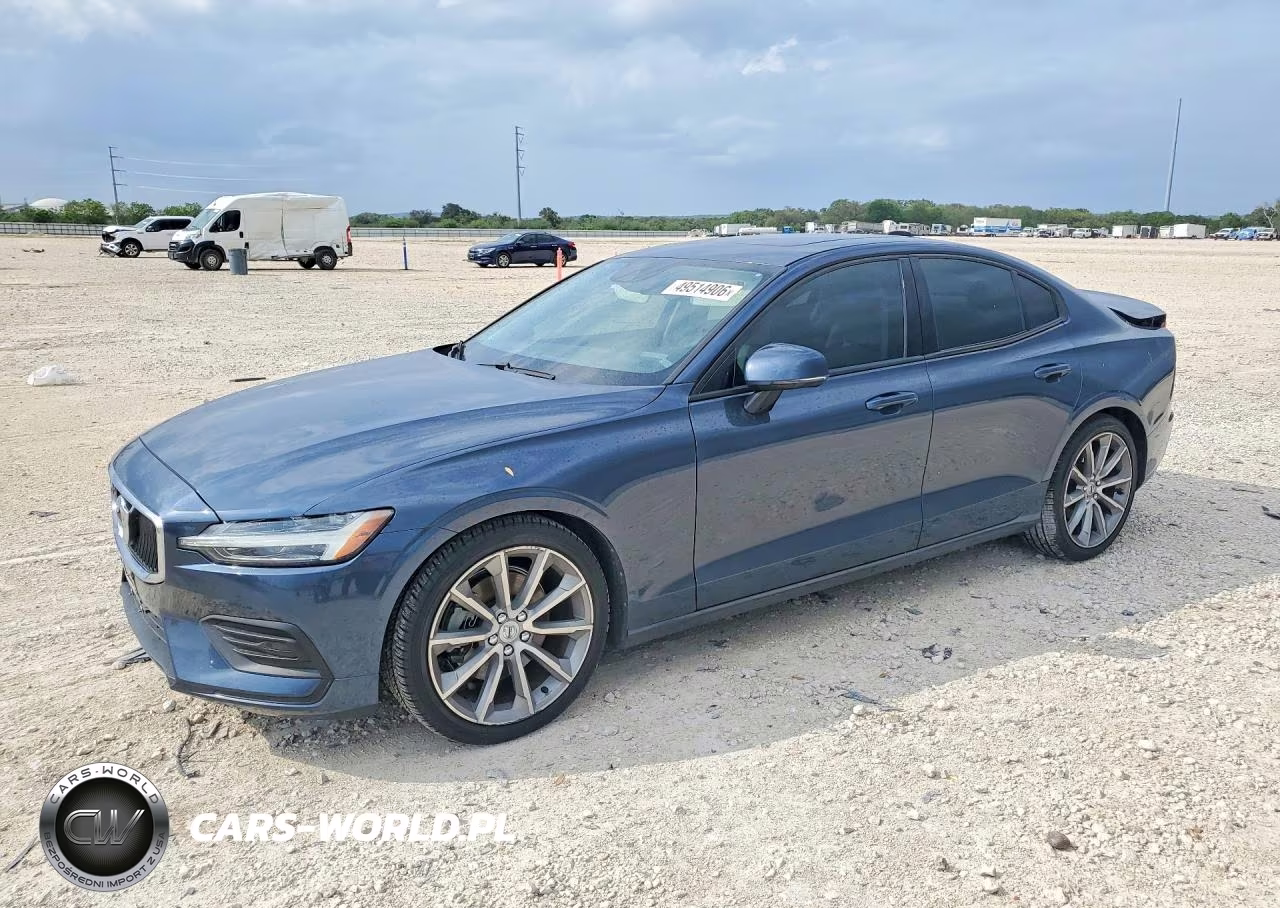 2020 Volvo S60 T5 Momentum