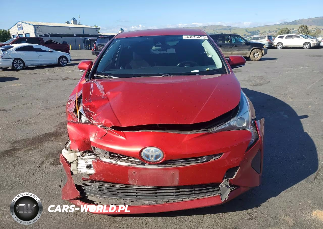2018 Toyota Prius Two VIN:JTDKBRFU3J3602280 - 5