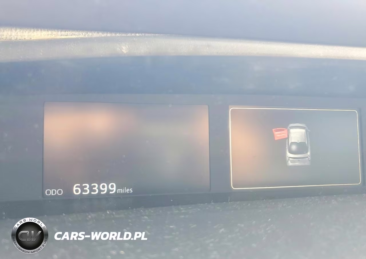 2018 Toyota Prius Two VIN:JTDKBRFU3J3602280 - 9