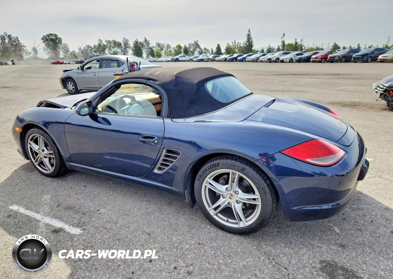 2011 Porsche Boxster VIN:WP0CA2A86BU710302 - 2