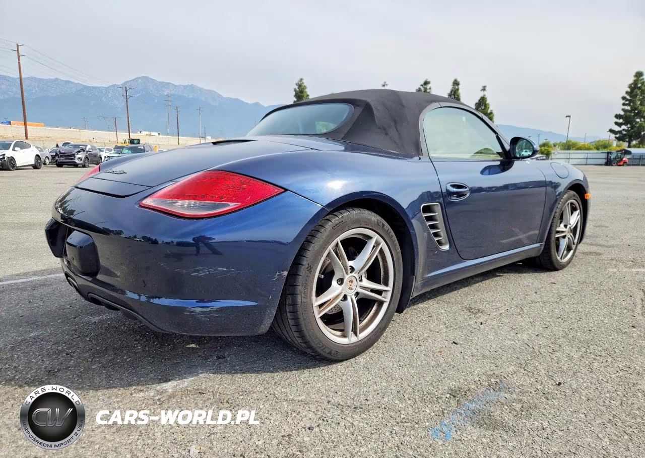 2011 Porsche Boxster VIN:WP0CA2A86BU710302 - 3
