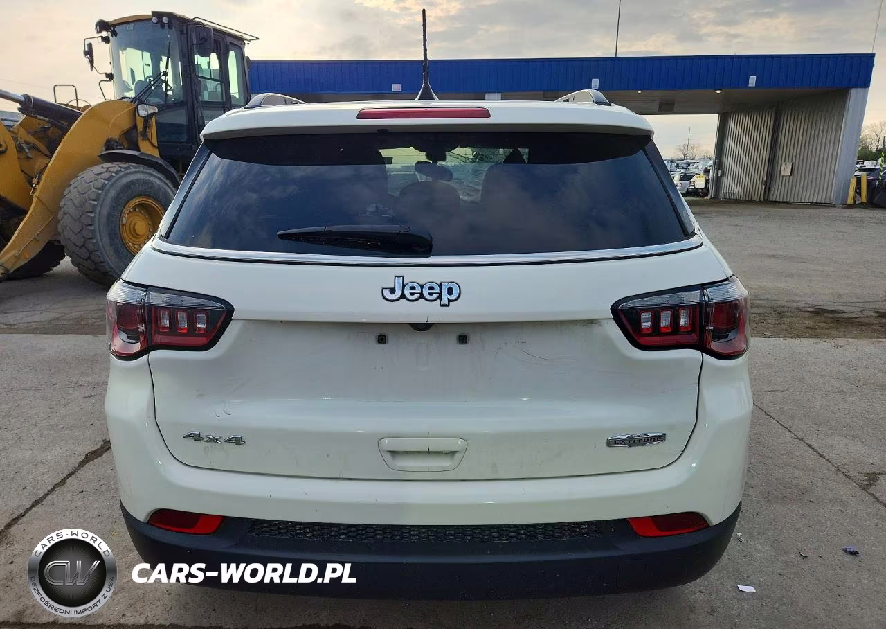 2018 Jeep Compass Latitude VIN:3C4NJDBB9JT259017 - 6
