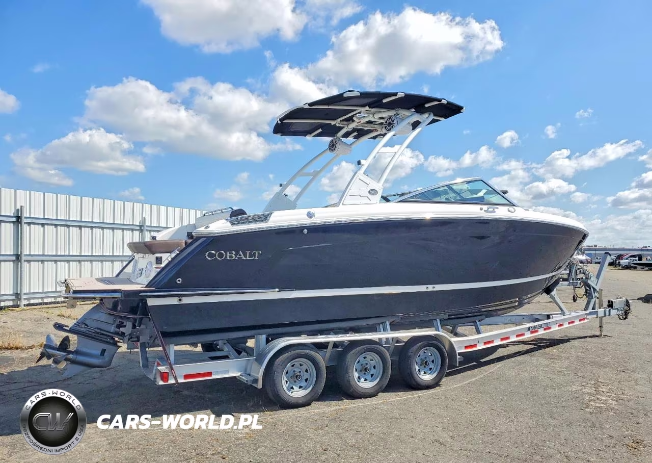 2022 Cobalt Boat VIN:FGER8105A222 - 3