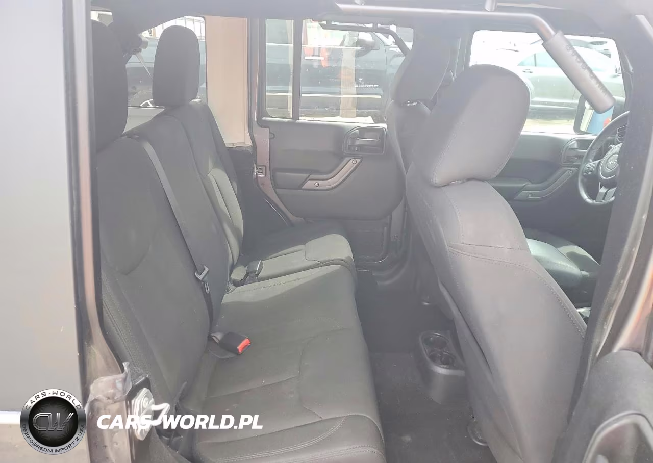 2017 Jeep Wrangler Unlimited Sport VIN:1C4BJWDG6HL622208 - 10