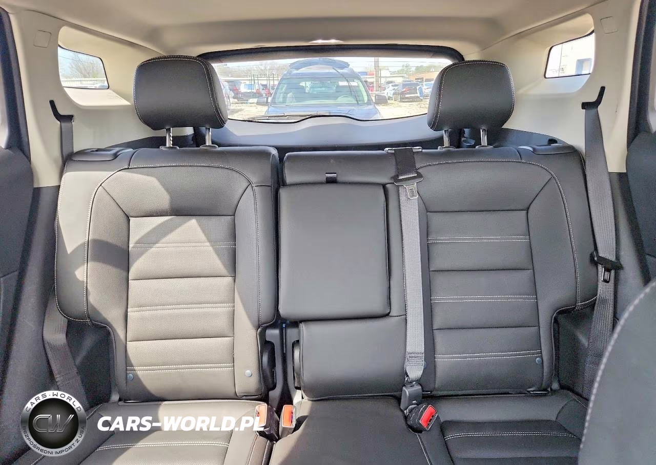2023 GMC Terrain Denali VIN:3GKALXEGXPL141587 - 10