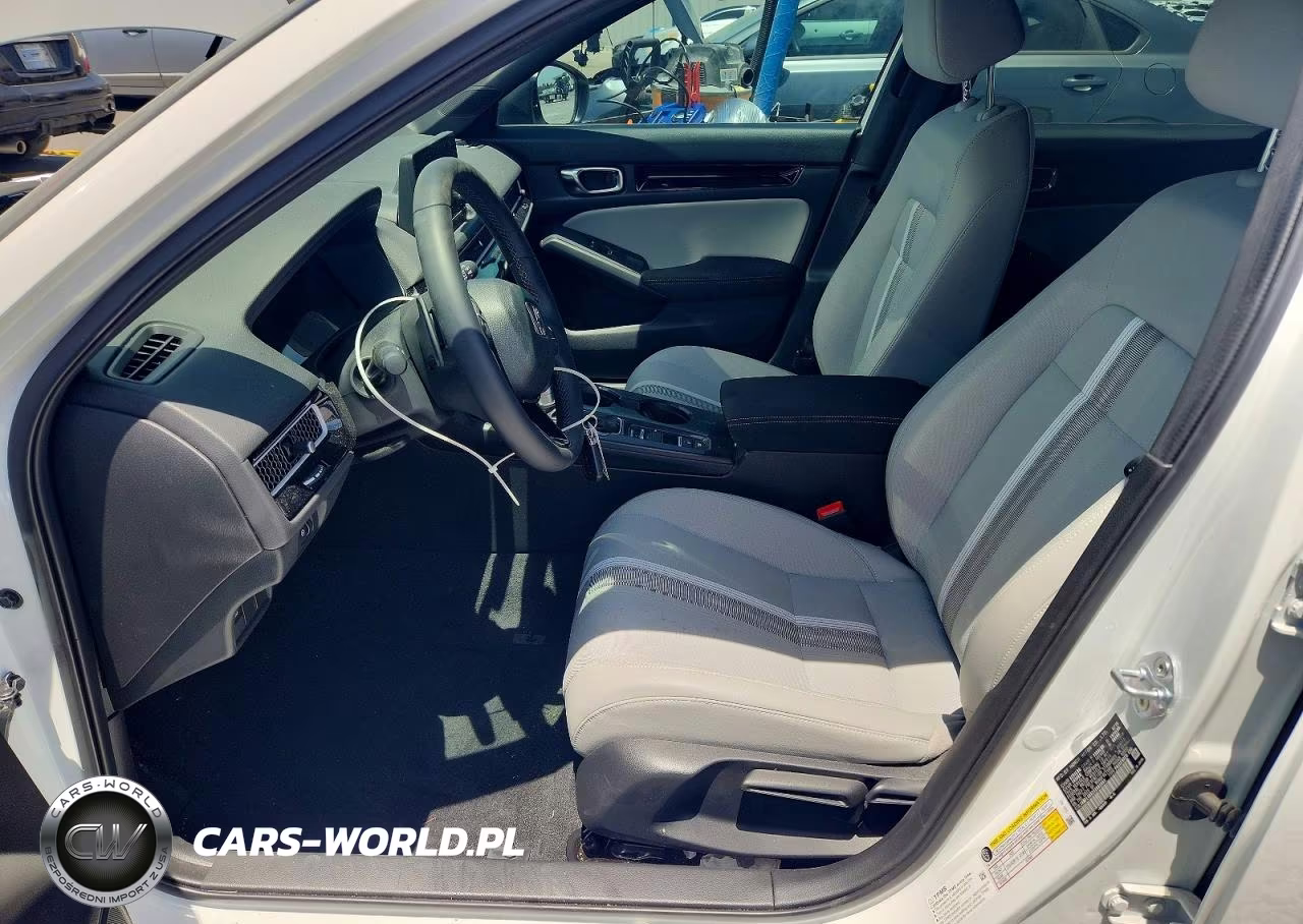 2025 Honda Civic Sport VIN:JHMFL4H82SX003641 - 7