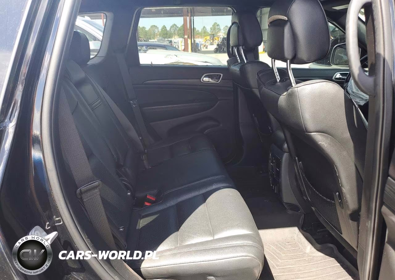 2020 Jeep Grand Cherokee Laredo VIN:1C4RJEAG9LC211858 - 11