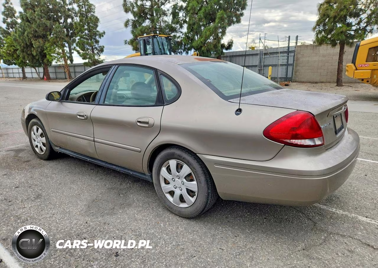 2005 Ford Taurus VIN:1FAFP53UX5A113365 - 2