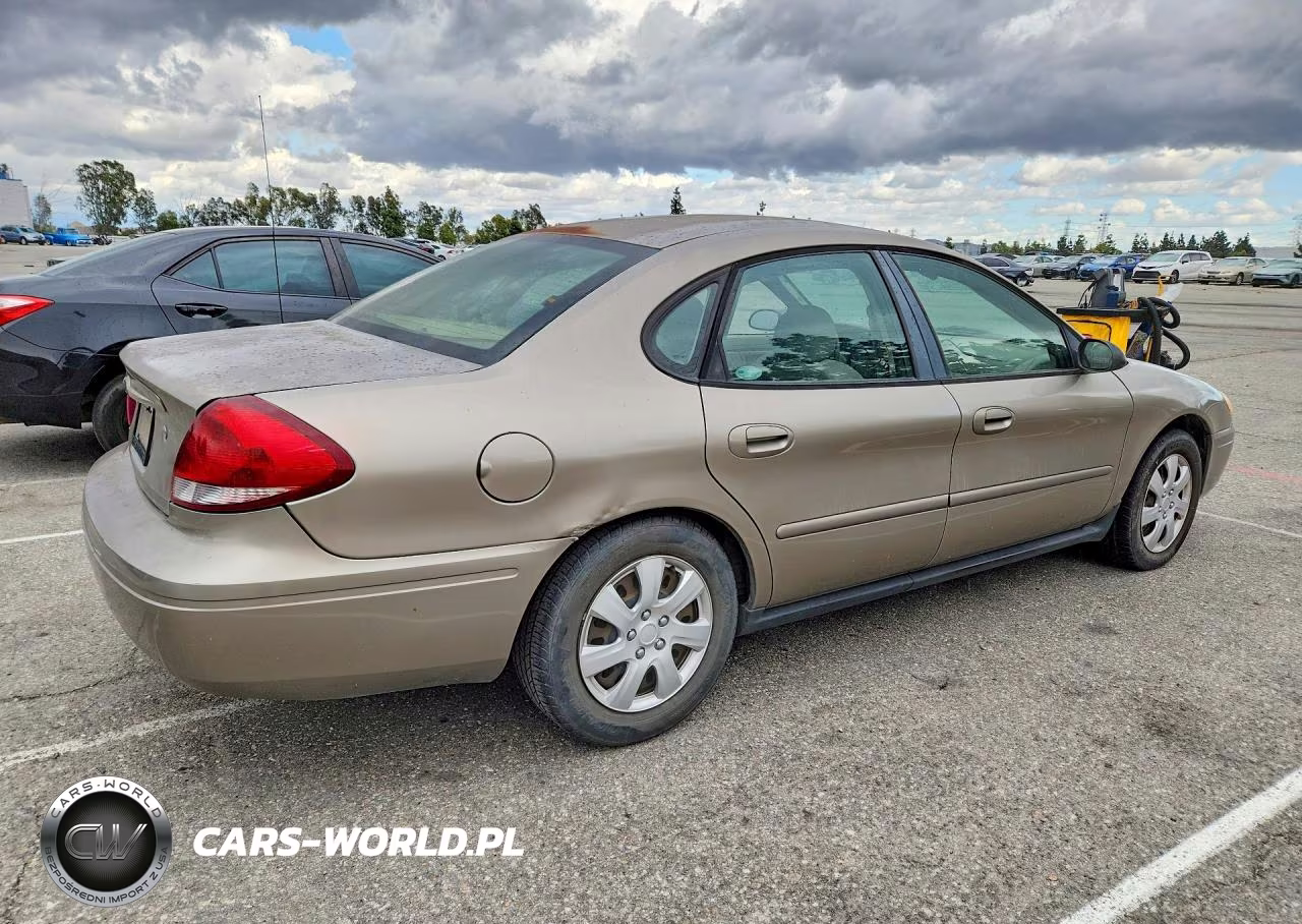 2005 Ford Taurus VIN:1FAFP53UX5A113365 - 3