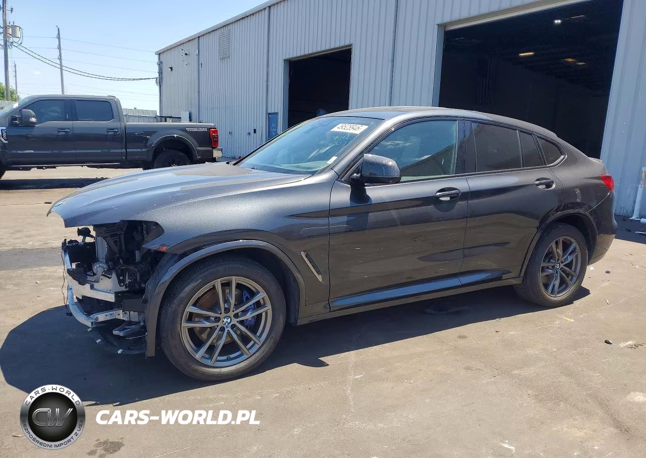 2020 BMW X4 xDrivem40I