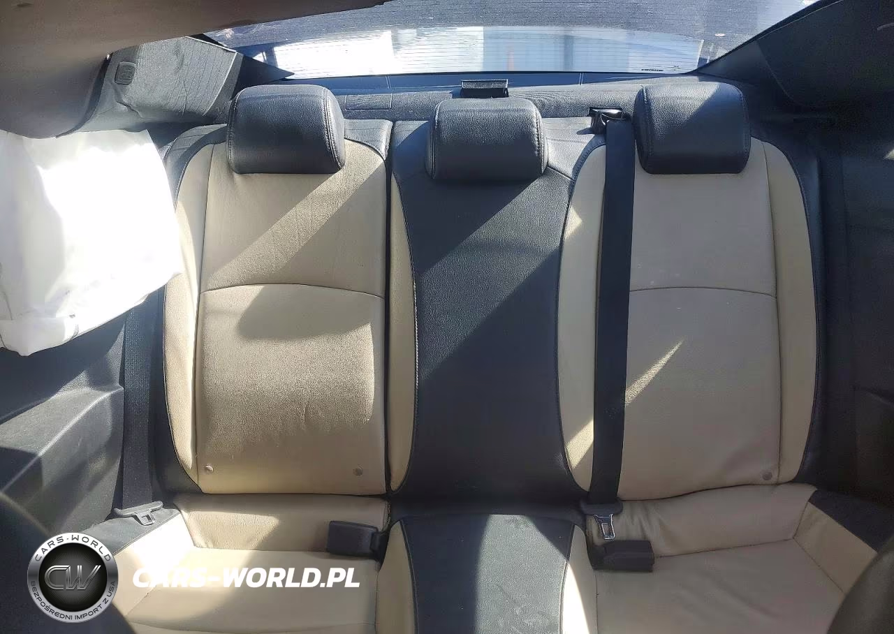 HONDA CIVIC VIN:2HGFC3B70GH350393 - 10