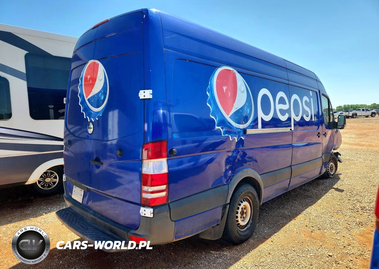 2017 Freightliner Sprinter 2500 Delivery Van VIN:WDYPE8CD7HP573935 - 3