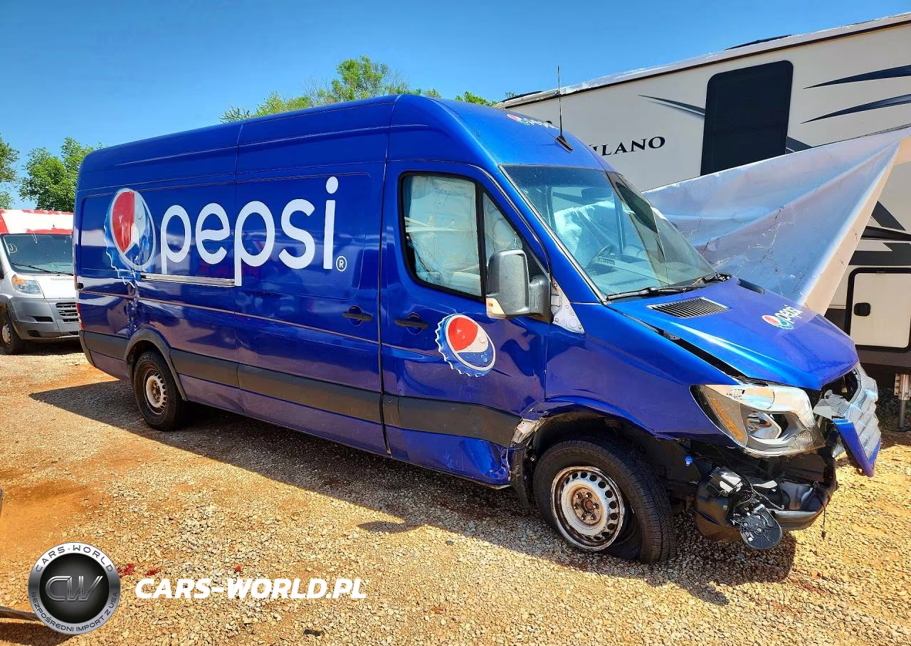 2017 Freightliner Sprinter 2500 Delivery Van VIN:WDYPE8CD7HP573935 - 4