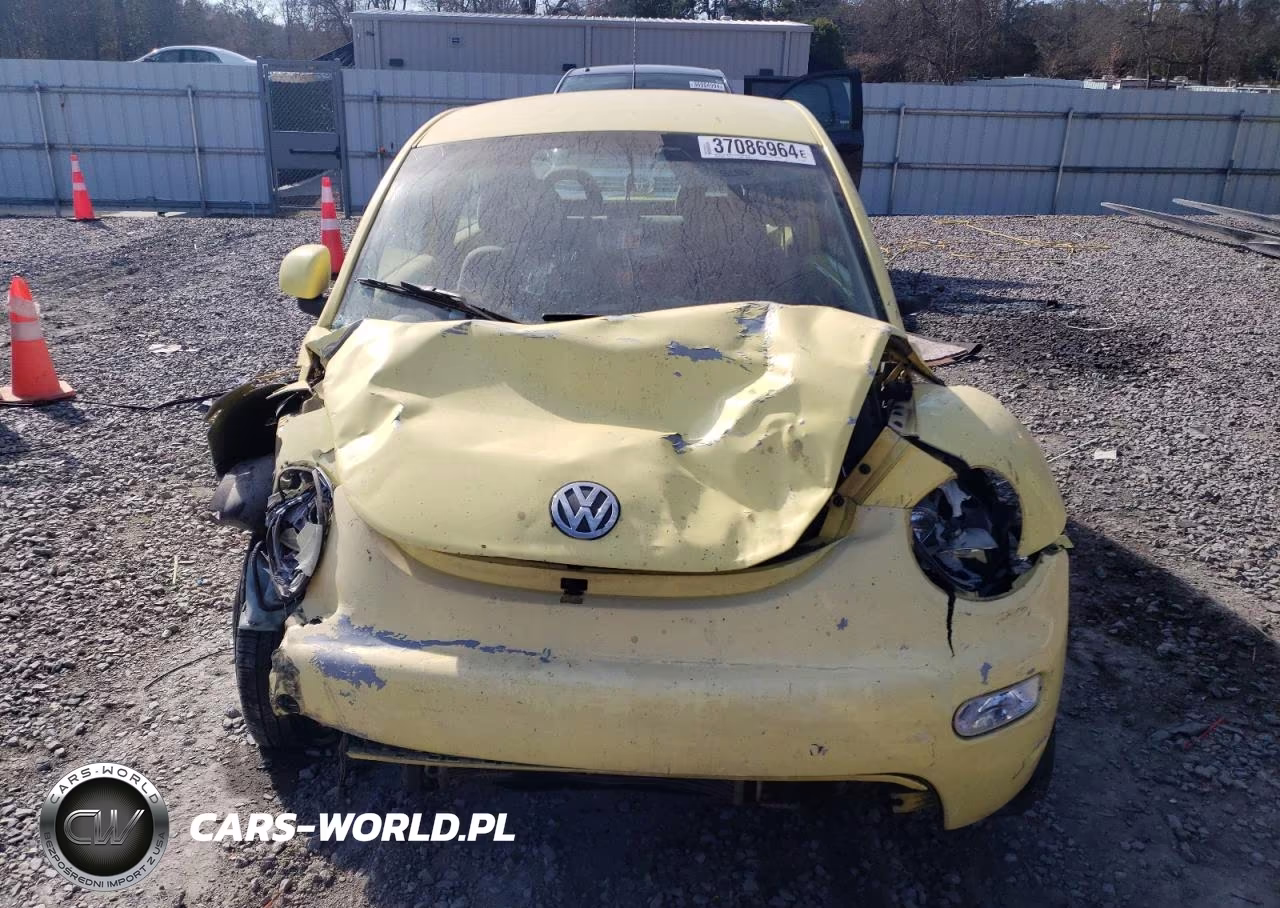 2000 Volkswagen New Beetle Gls Tdi VIN:3VWCF21C5YM460731 - 5
