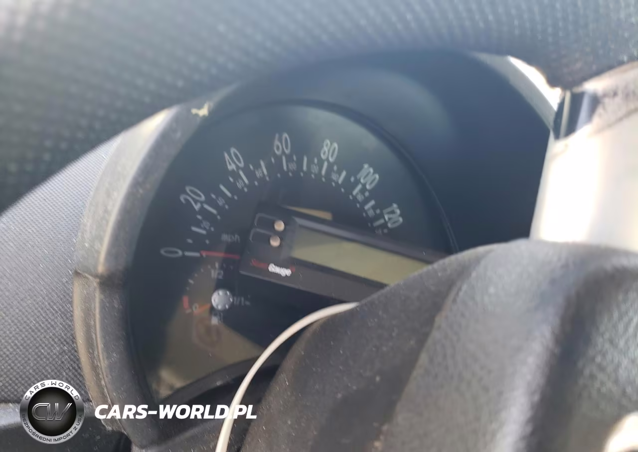 2000 Volkswagen New Beetle Gls Tdi VIN:3VWCF21C5YM460731 - 9