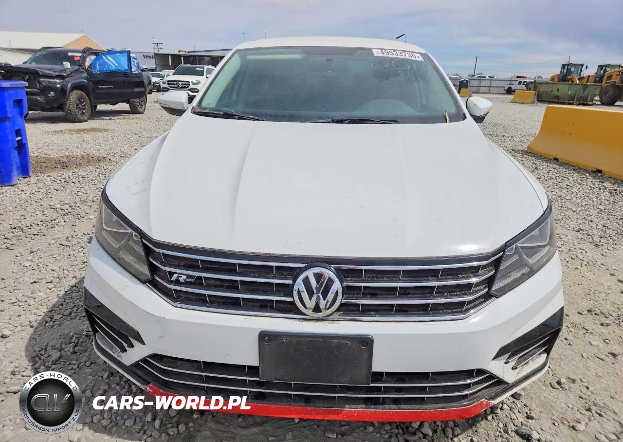 2016 Volkswagen Passat S VIN:1VWAT7A33GC033013 - 5