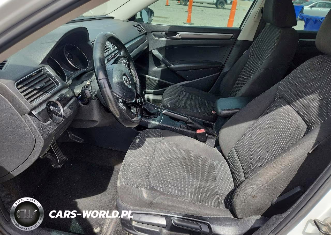 2016 Volkswagen Passat S VIN:1VWAT7A33GC033013 - 7