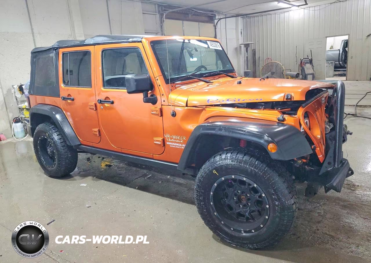 2011 Jeep Wrangler Unlimited Rubicon VIN:1J4BA6H1XBL520174 - 4