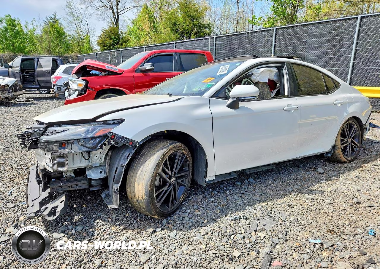 2025 Toyota Camry Xse – zdjęcie 1 z 12