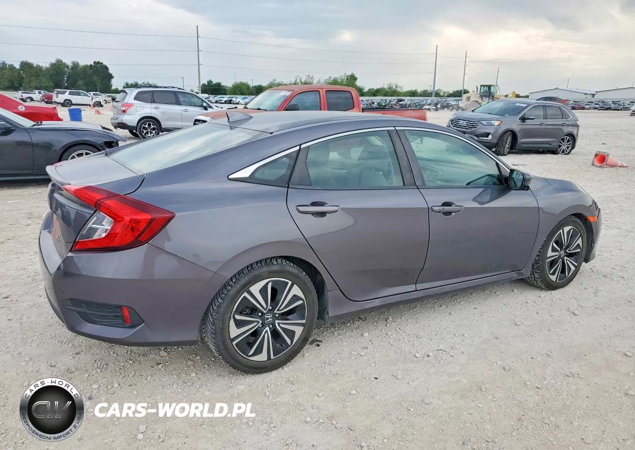 2018 Honda Civic Ex VIN:2HGFC1F32JH645451 - 3