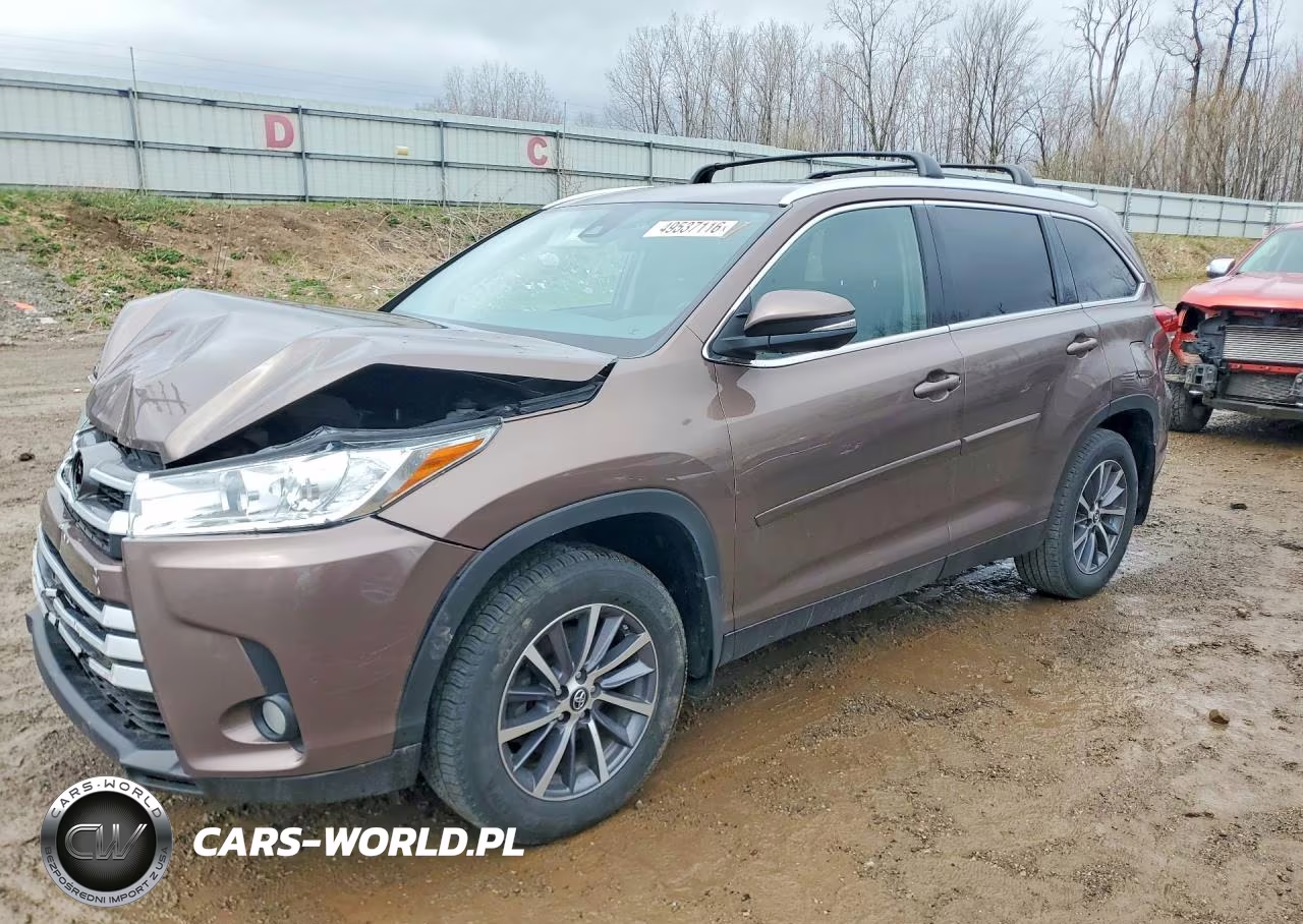 2019 Toyota -S-Le-Xle