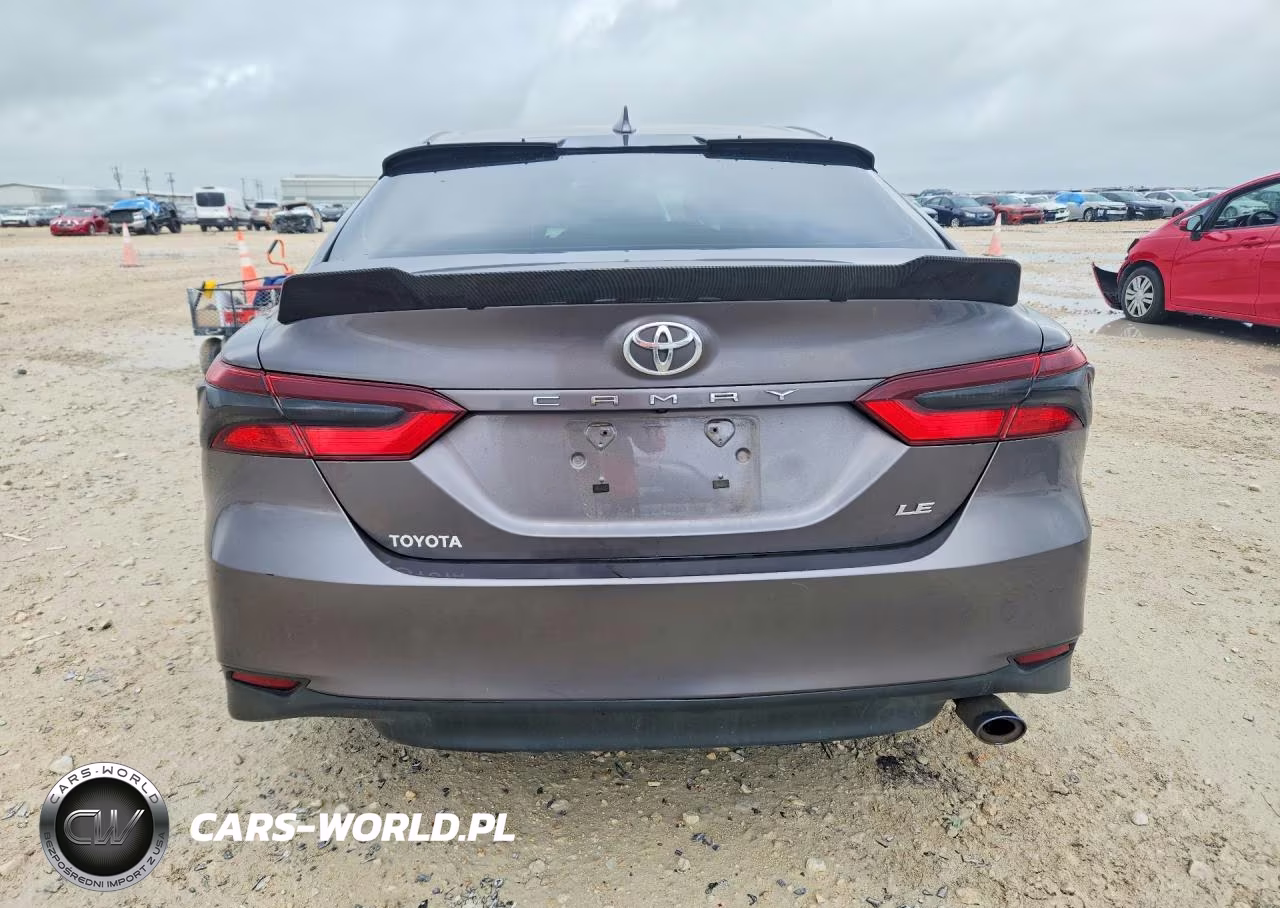 2023 Toyota Camry VIN:4T1C11AKXPU735809 - 6