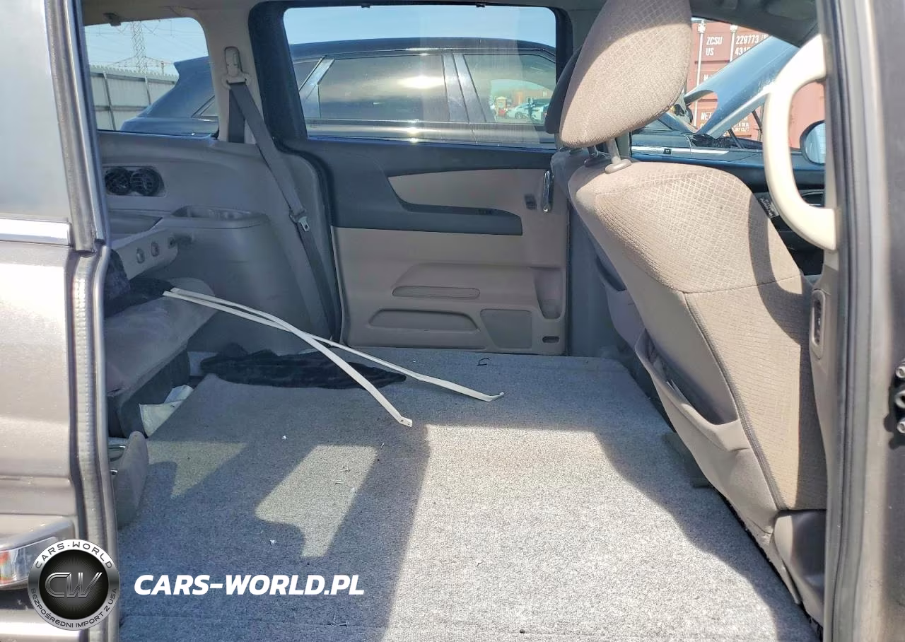 2017 Honda Odyssey Se VIN:5FNRL5H39HB009061 - 11