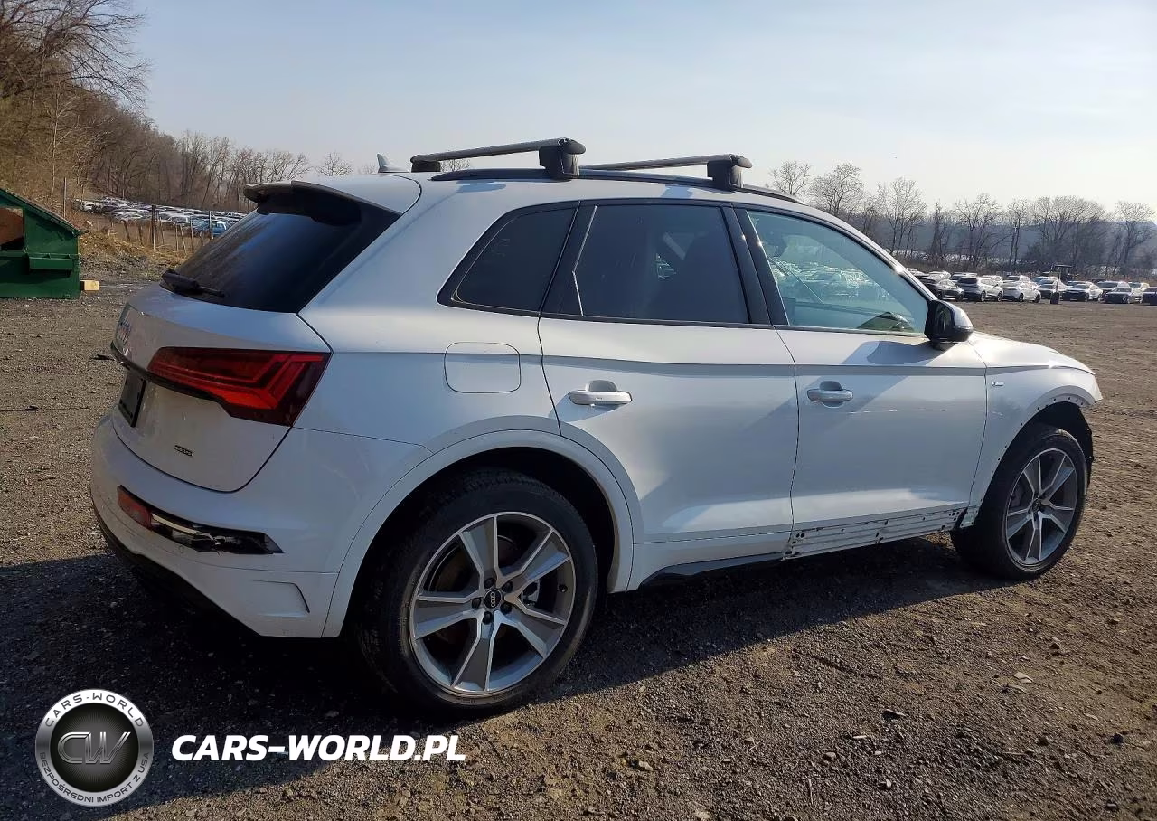 2025 Audi Q5 Premium 45 VIN:WA1GAAFY0S2035136 - 3