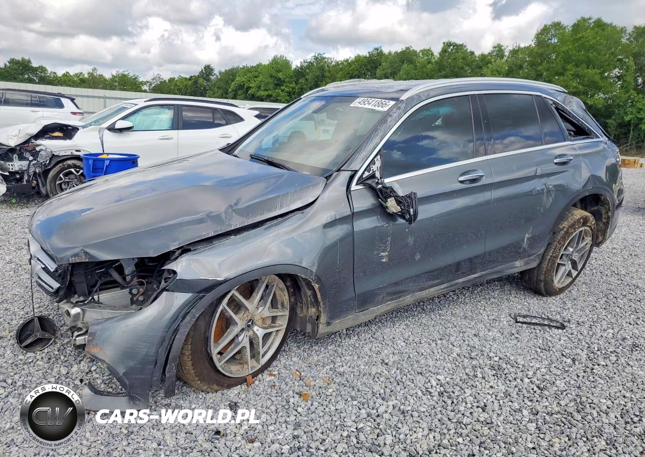 2018 Mercedes-Benz Glc 300 4Matic – zdjęcie 1 z 14