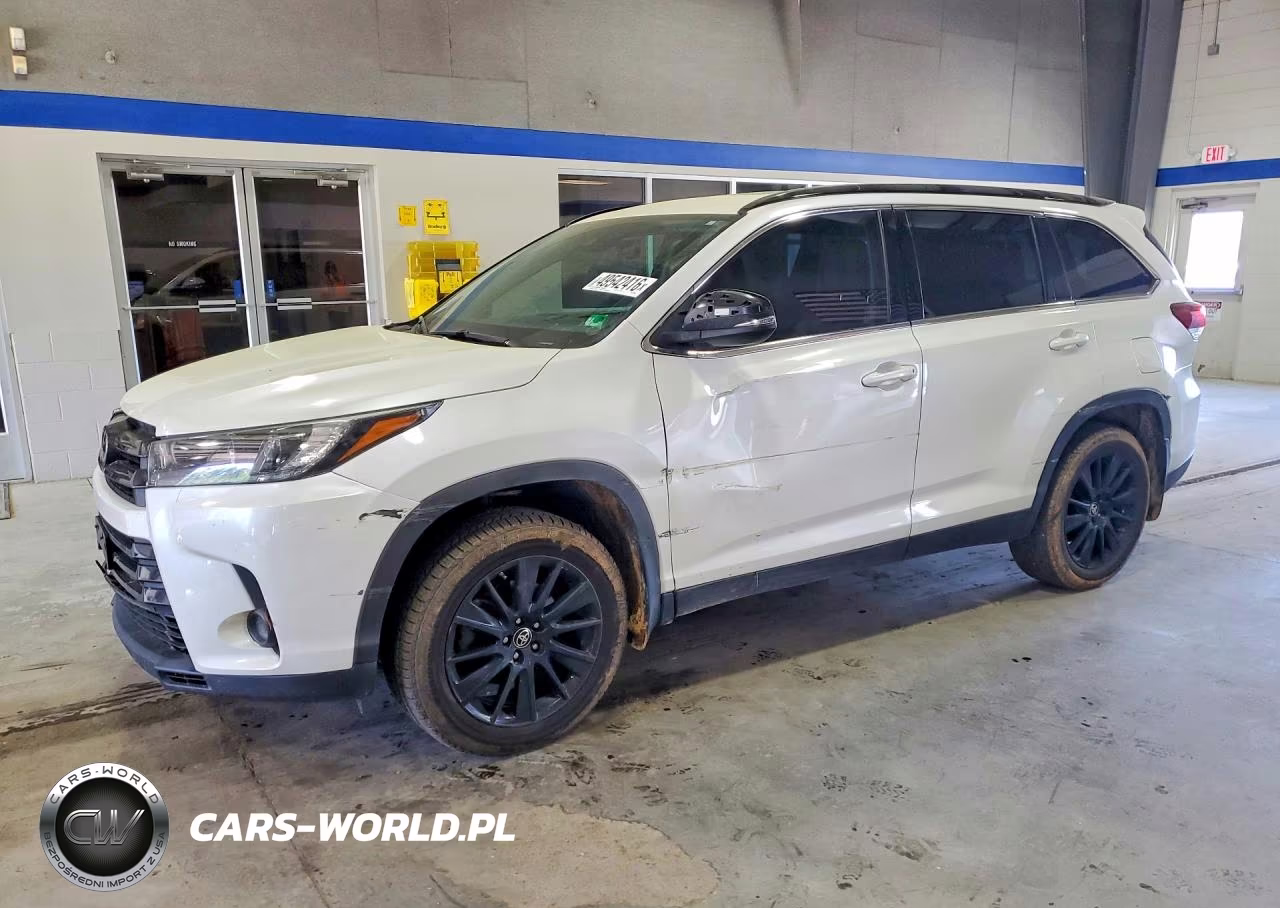 2019 Toyota Highlander Se