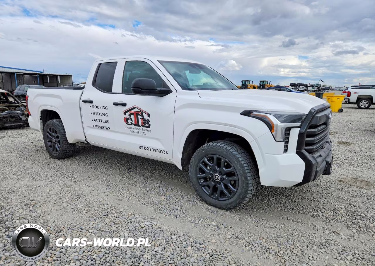 2025 Toyota Tundra Sr VIN:5TFKB5DA7SX267942 - 4