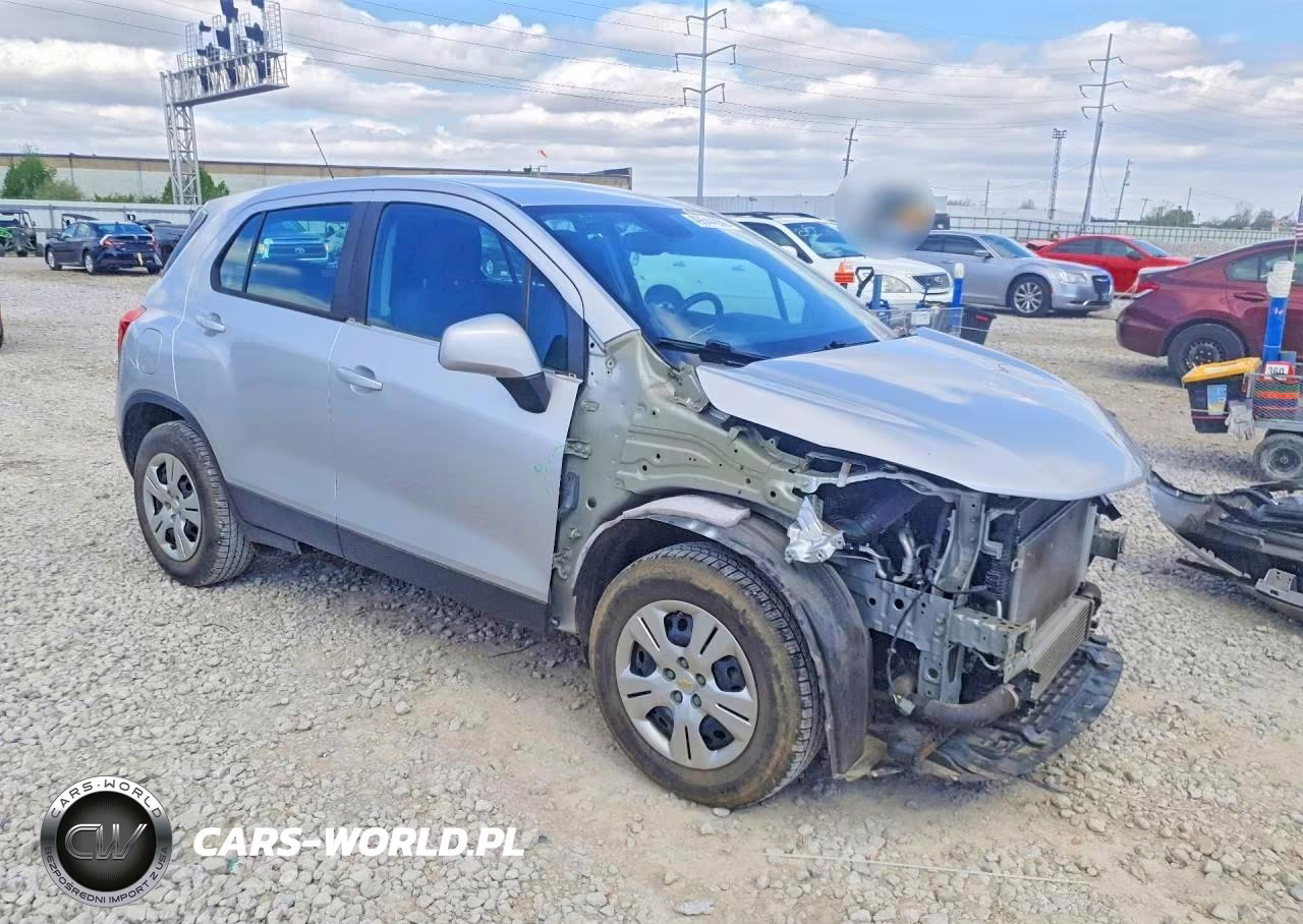 2017 Chevrolet Trax Ls VIN:3GNCJKSB8HL278817 - 4