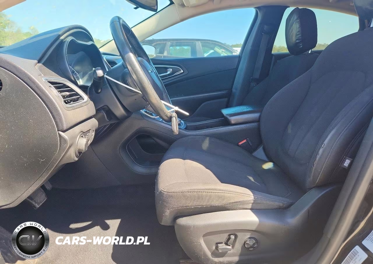 2015 Chrysler 200 Limited VIN:1C3CCCAB6FN726015 - 7