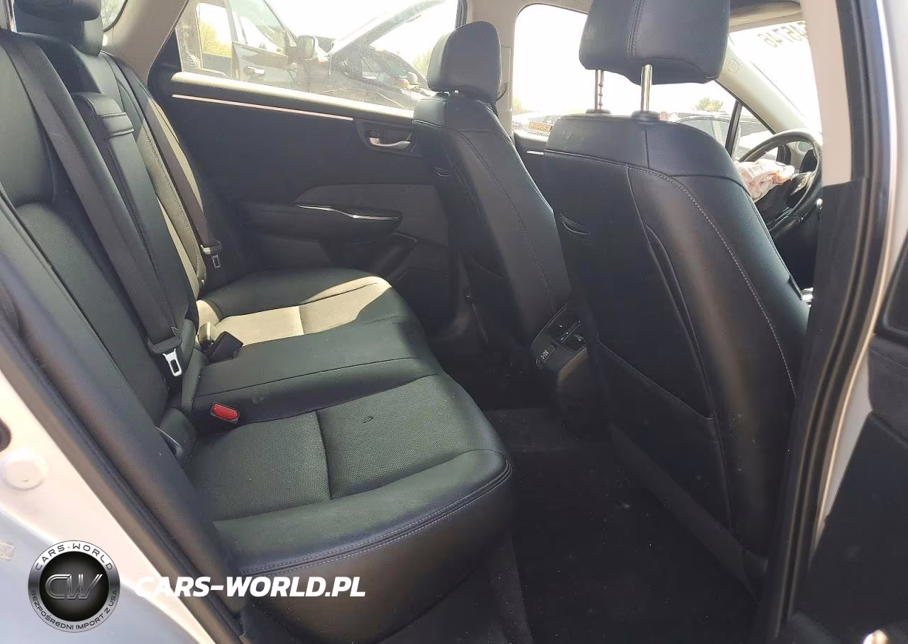 2018 Honda Clarity Touring VIN:JHMZC5F3XJC008165 - 10