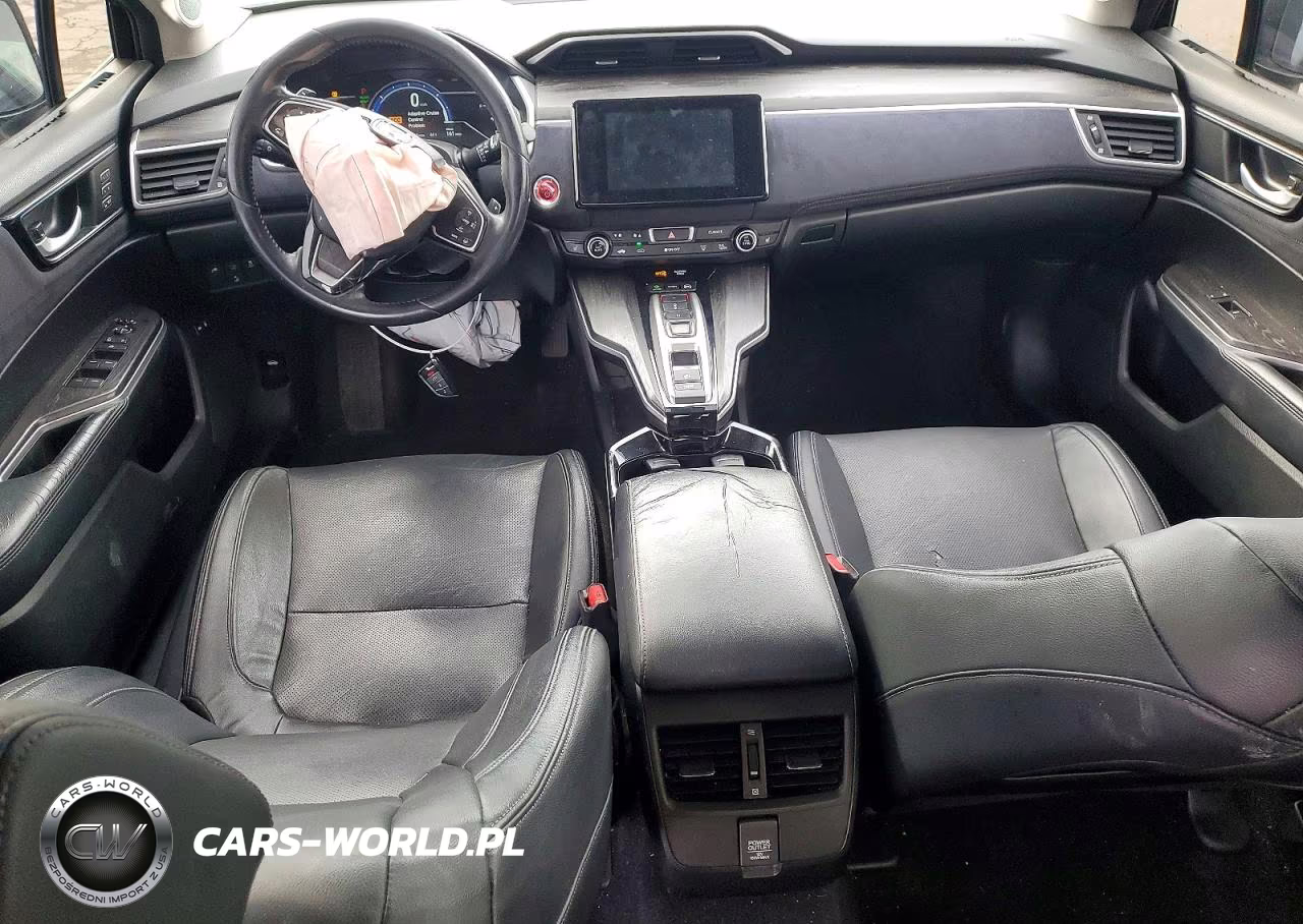 2018 Honda Clarity Touring VIN:JHMZC5F3XJC008165 - 8